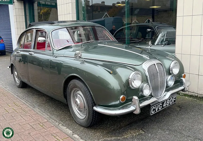 Daimler v8 250 1xdcgyyry28ae s 64st5