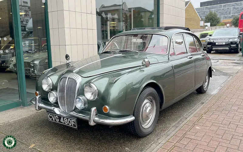 Daimler v8 250 e 00gcu2ynegsg 1hkto4