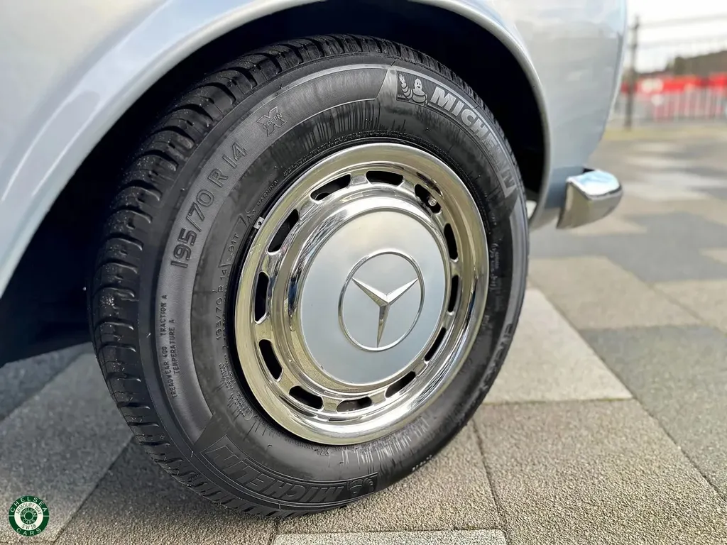 Mercedes 280sl pgv2b aog otoa9flmmxx