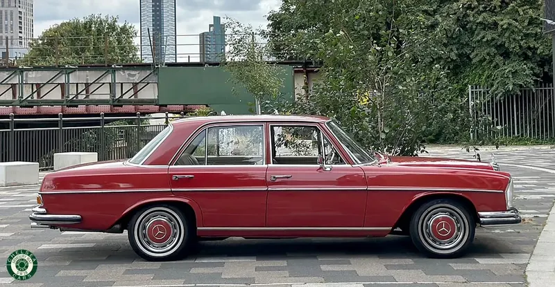 Mercedes  280sl lortbohzuienry4wjggx0