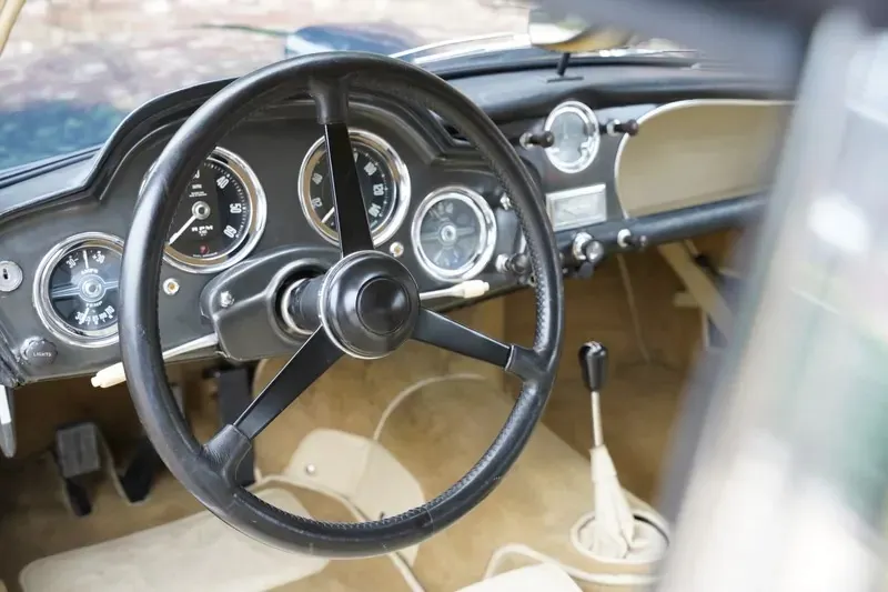 Aston martin db24 mk3 cfujmdnlkarvpmcqdmajj