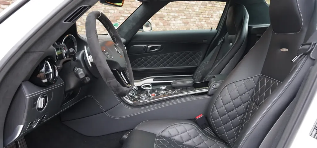 Mercedes benz sls 1dslfm2zkqafkiyxtp l4