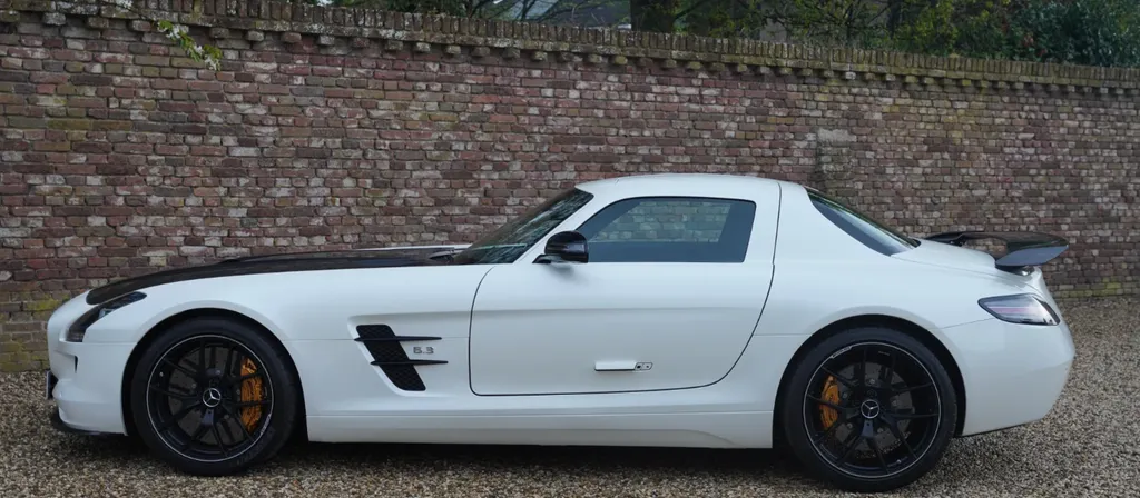Mercedes benz sls uzffi1vokn2ws0uzznidc