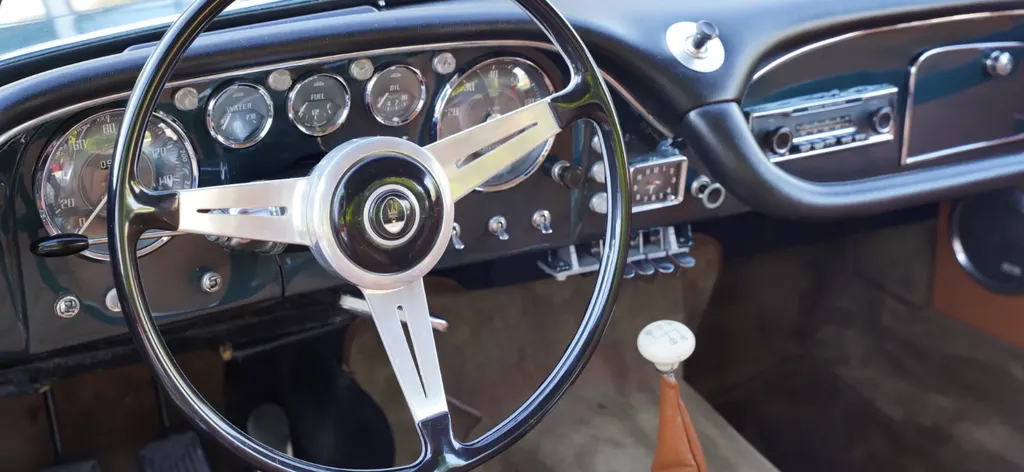 Maserati 3500 yp8o8kd3cjmfquepkkci8