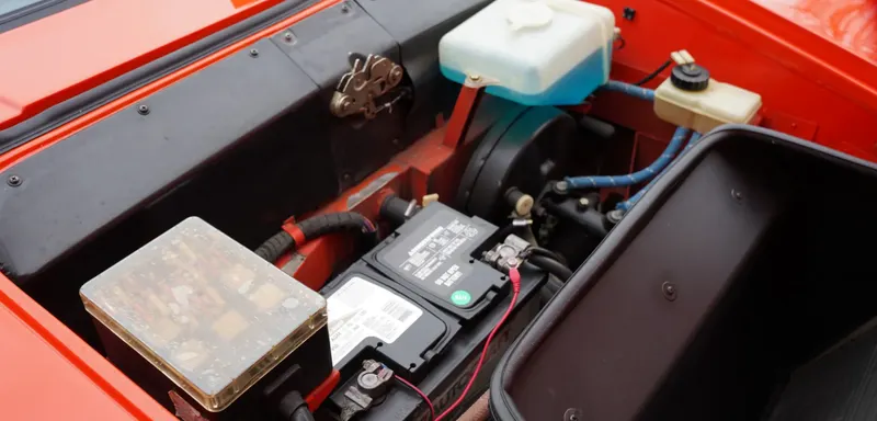 Bmw m1 ogszarrsznxeo1cvkmm4m