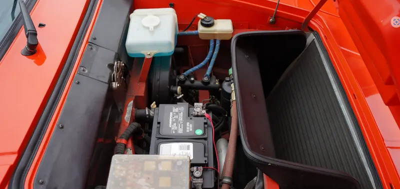 Bmw m1 uumnzckskqite8yueqrhx