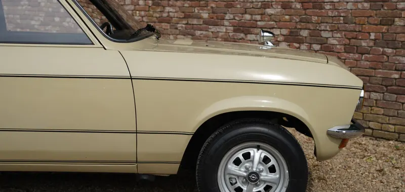 Opel ascona 14gayvy7lp vdndiyabz9