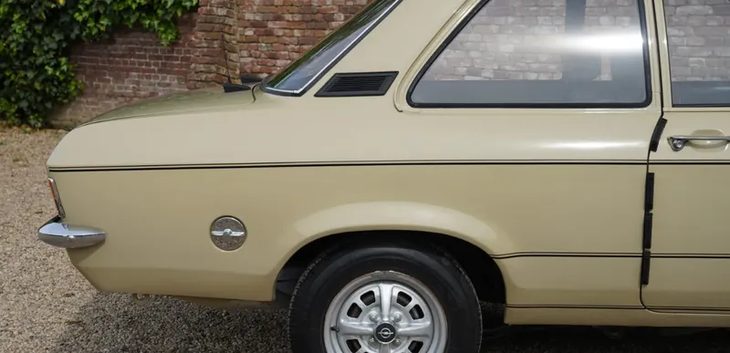 Opel ascona nl6orwjuz8niqlus56vb8