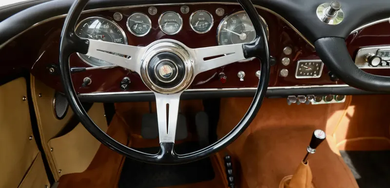 Maserati 3500 gt  guybdji8n2qrhid rfmvn