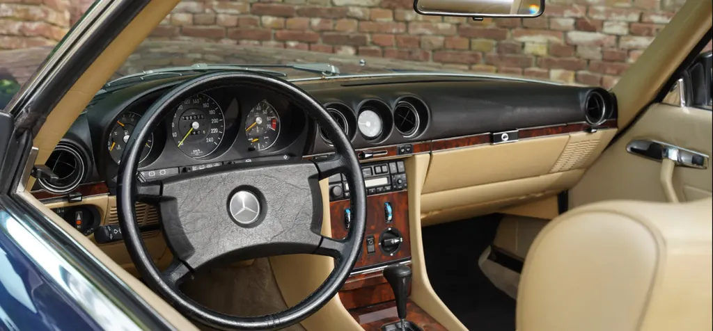 Mercedes benz 300sl gtm9x3yibojictrvlz6pc