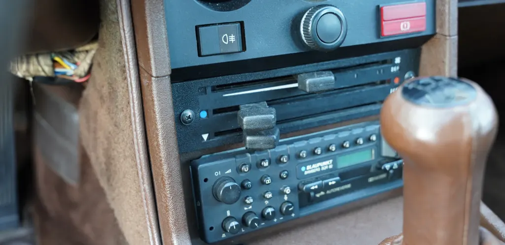 Porsche 924s abcczppevpofrhzuekwg 