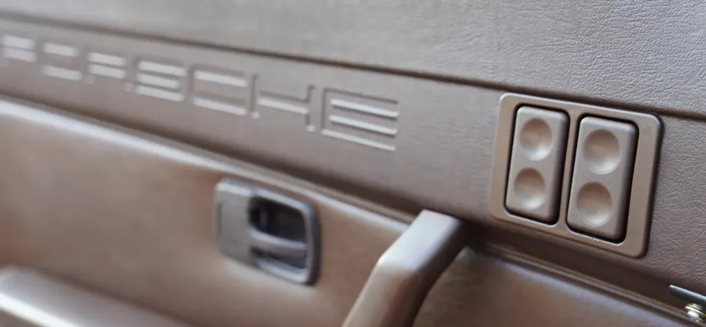 Porsche 924s r4cn41 hy 4asxhefjukv