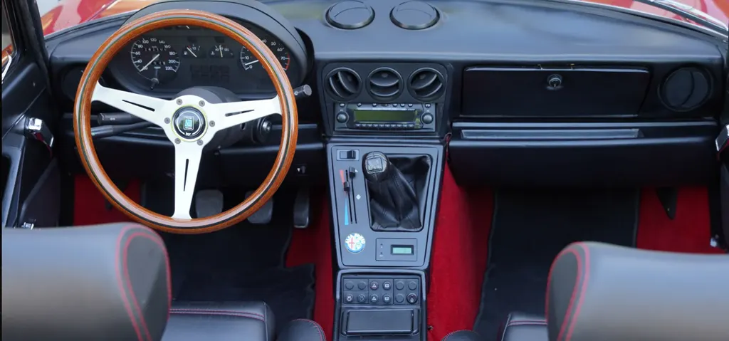 Alfa romeo spider zxhvyjmvzs5qg5sfbv1ly