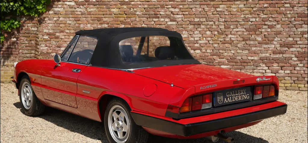 Alfa romeo spider srcmtte24 hiv4qyhb4g0