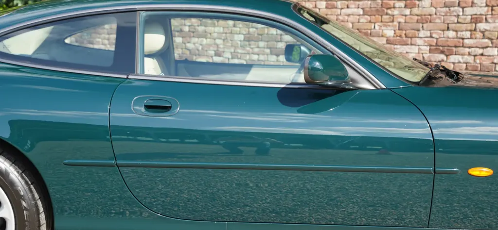 Jaguar xkr ebzgxcyfreia xp bzemp