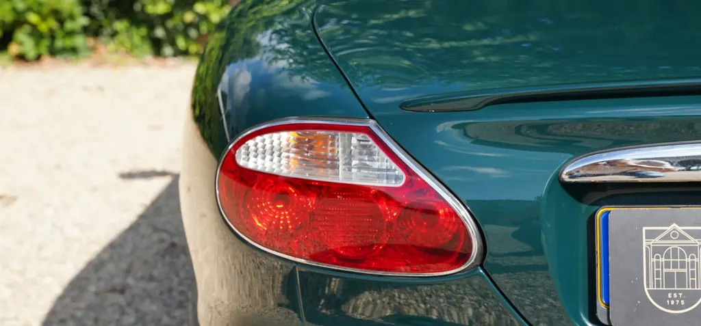 Jaguar xkr q6x tukjt3mg07ltjez7b