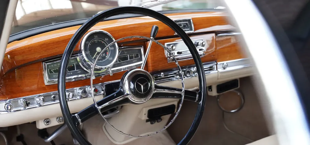 Mercedes benz 300 sc wg7fyds3qhintjmdddwrp