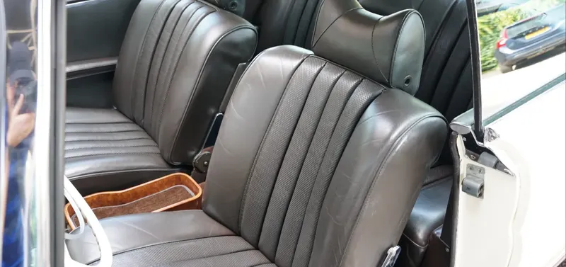 Mercedes benz 280 0yz8sz2rpwqwzdyvn1bnb