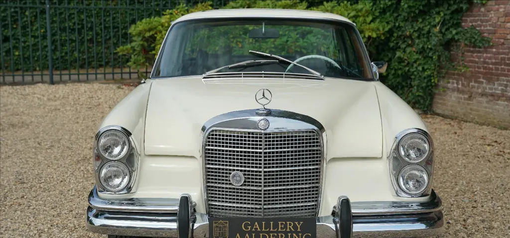 Mercedes benz 280 2krdr7ykx6sqxkjibszkd