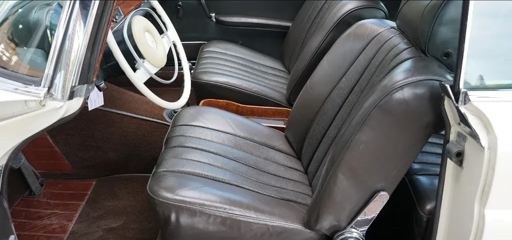 Mercedes benz 280 o2ix0pddnz0xztnpun ye