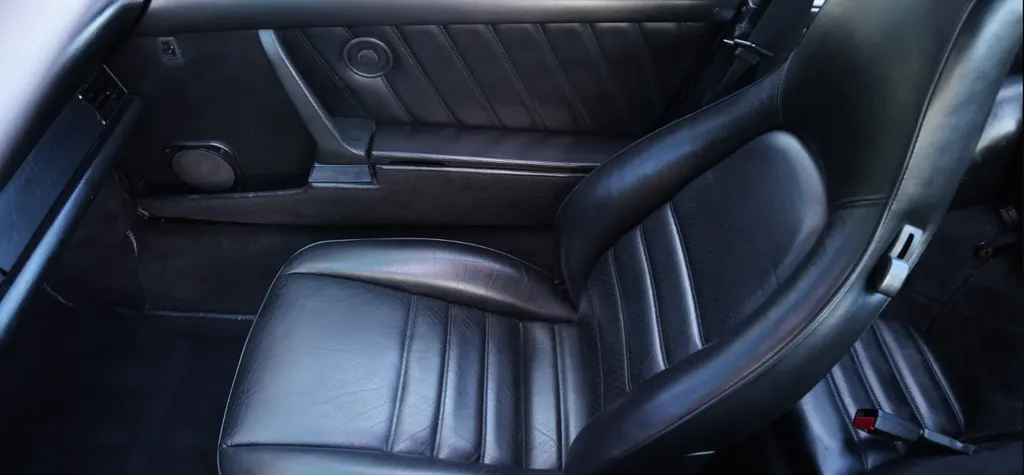 Porsche 911 3.3 turbo bmey52cpvcvbid6trg4vi