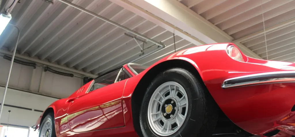 Ferrari 246 scm5clpsnytmhiq3z6jlx