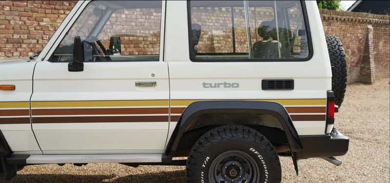 Toyota land cruiser eopg6shxhs1ffscsasjqv