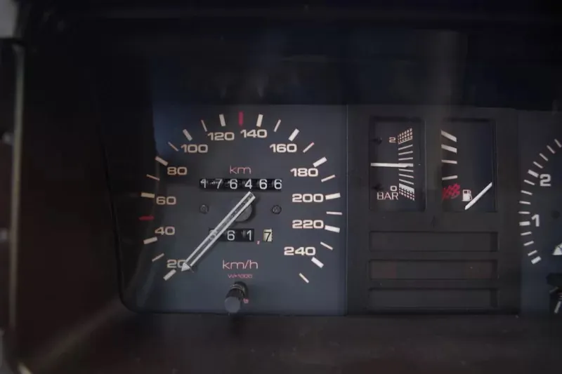 Audi ur quattro  j 0qztyb9bkjtxskt2co