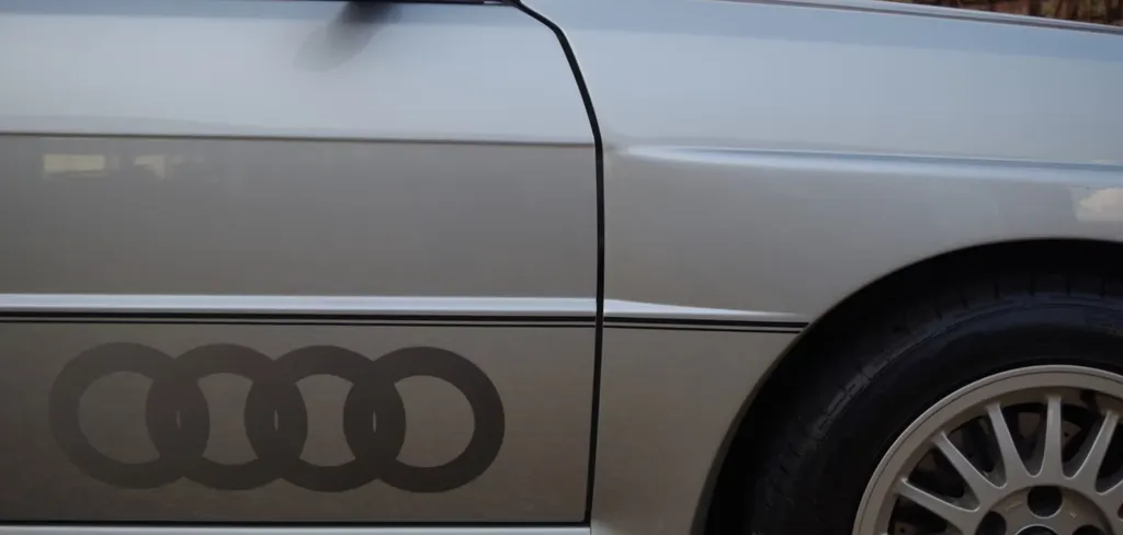 Audi ur quattro fwxtursf2a8v2crv7nz6i