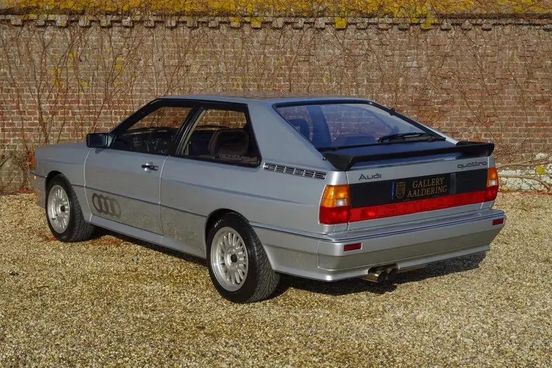 Audi ur quattro vd1mya3kxgwymuopvivph