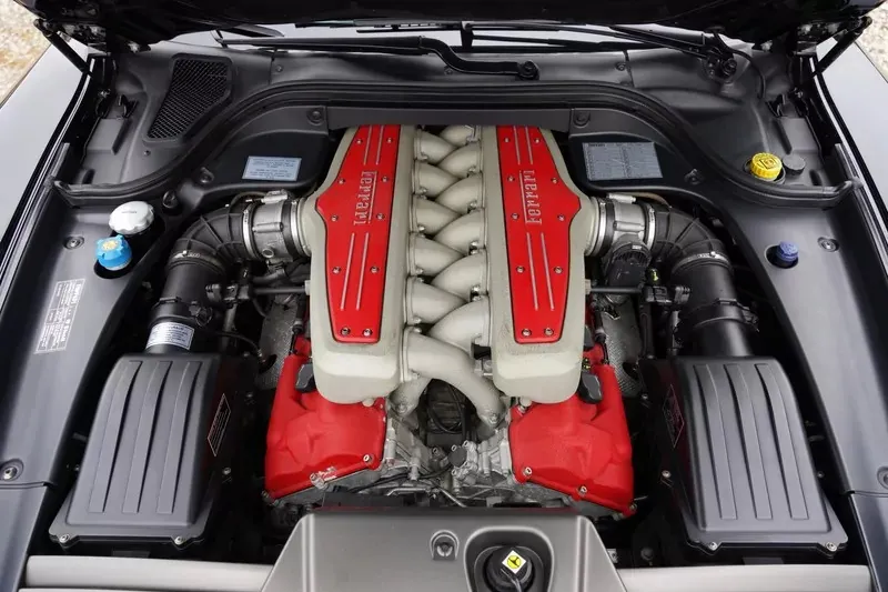 Ferrari 599 idijngqgrombzlmu7gkqh