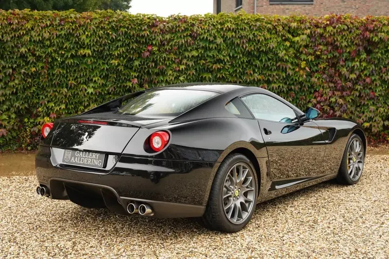 Ferrari 599 p91affd1f3wwmtp4sy2b 