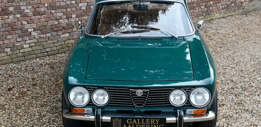 Alfa romeo 2000 gtv bertone xova15akwyihbxoi sav 