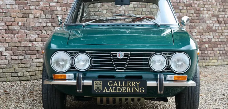 Alfa romeo 2000 gtv bertone zmciqs5vofl 5chkn93xi