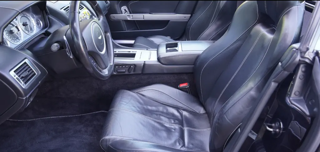Aston martin db9 2a9u 8a73xci1rygeiali