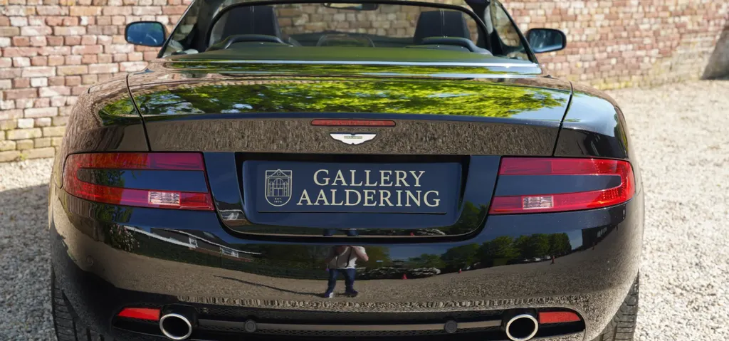 Aston martin db9 5jygtihrbfo2ugzliv2qq