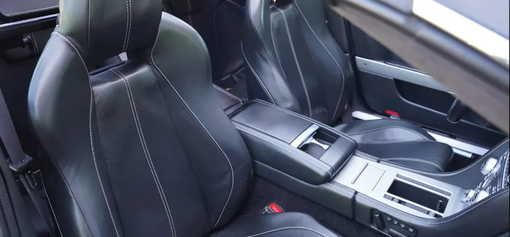 Aston martin db9 roilmy74hszti rooll14