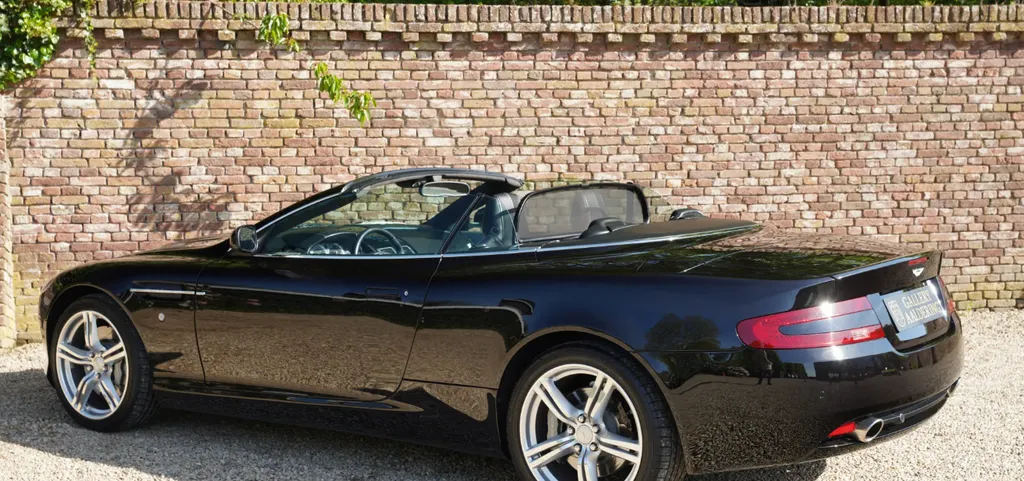 Aston martin db9 u6kob6varby0a0z3ucgqc