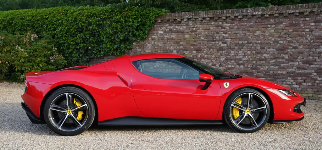 Ferrari 296 f6urirujzuwbdonrpuuf 