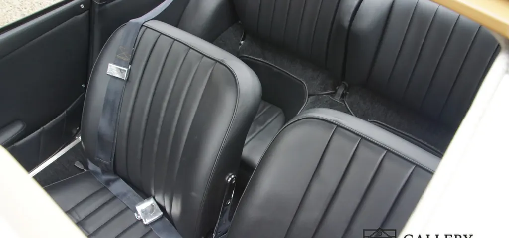 Porsche 911 zi7gaz6wsysfint8oioto