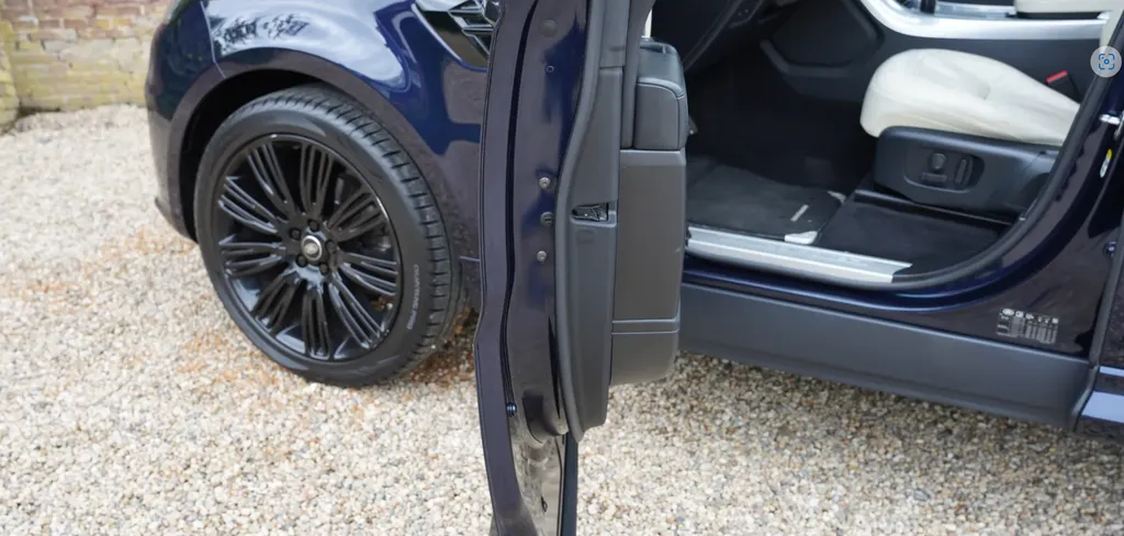 Land rover range rover gzoireze8trggvfrfrx4v