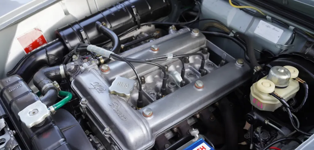 Alfa romeo giulia nuova yxxysixqiwszj14paffts