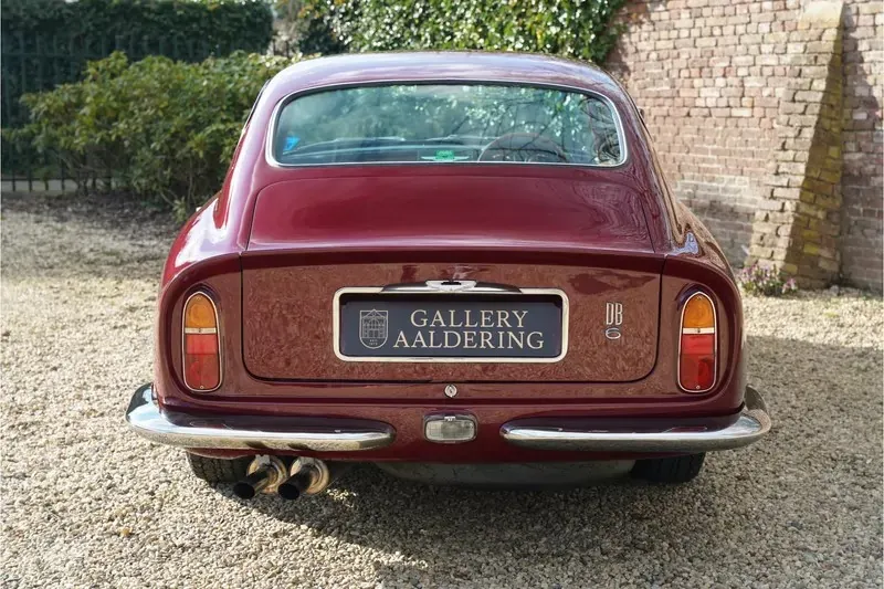 Aston martin db6 vantage hovvm7iityguis5mi5jo0