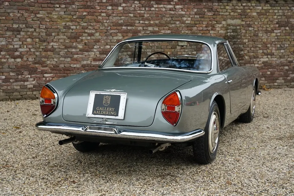 Lancia flaminia pvru1xrhcdn2znopns3gm