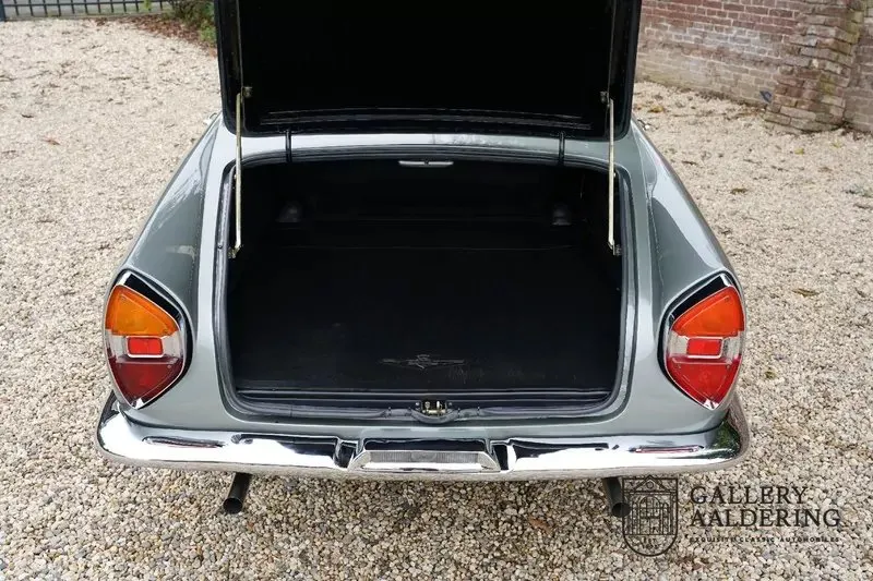 Lancia flaminia uhvzlp2xmpye wkyzvm5g
