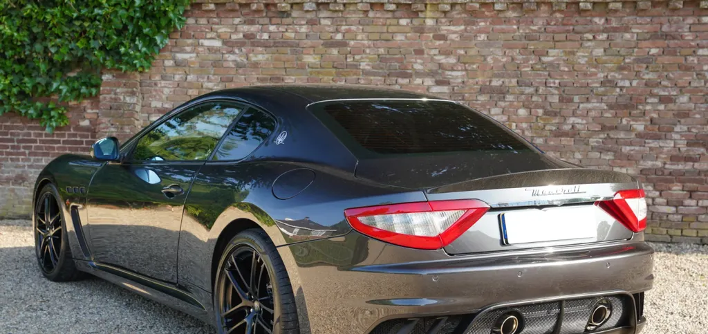 Maserati granturismo 7mvofnpwlr7zfgswdec3q