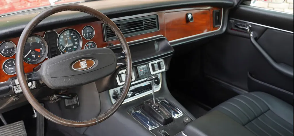 Jaguar xj6 26dg7rfgyjuuma99ky7xf