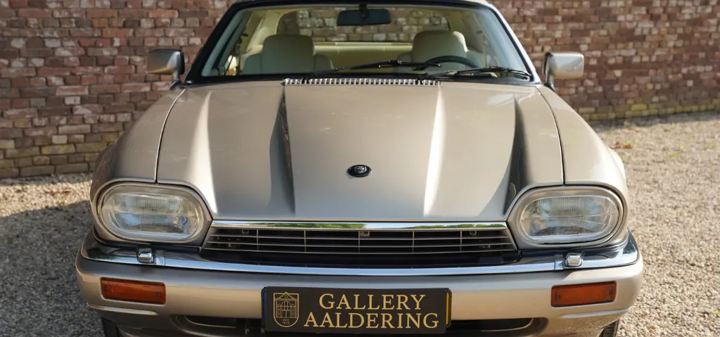 Jaguar xjs 4.0  bsuagtjxnvyw2l70q2yc2
