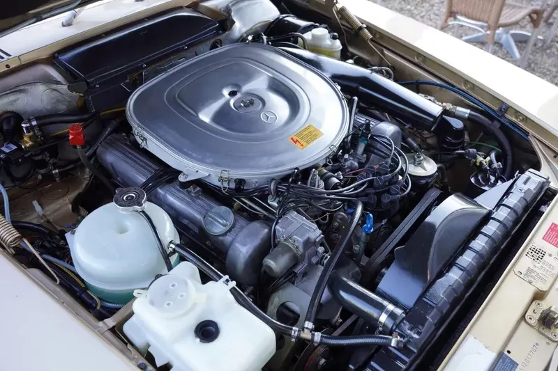 Mercedes benz 380 ivultdkhn0gii jptse0f