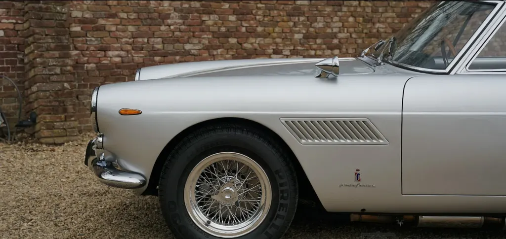 Ferrari 250 gte series 3  0ha4kldxztzxq85s uva8
